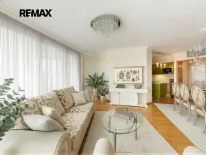 Prodej bytu 4+kk, Praha - Žižkov, Ke kapslovně, 133 m2