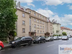 Pronájem bytu 2+1, Karlovy Vary, Moskevská, 60 m2