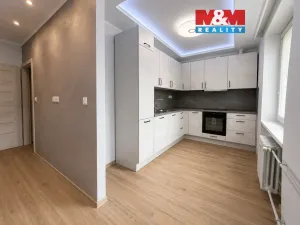 Prodej bytu 2+1, Ústí nad Labem - Bukov, Dukelských hrdinů, 52 m2