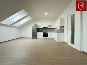 Pronájem bytu 2+kk, Třebíč, Bráfova tř., 70 m2