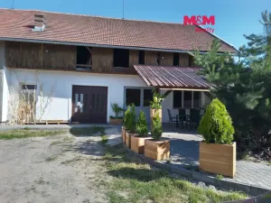 Pronájem komerční nemovitosti, Běstovice, 113 m2