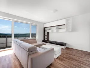 Prodej bytu 3+kk, Praha - Hlubočepy, Miloše Havla, 71 m2