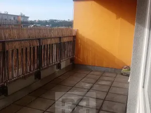 Pronájem bytu 1+kk, Praha - Vysočany, Pod Harfou, 36 m2