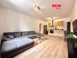 Pronájem bytu 2+kk, Klášterec nad Ohří - Miřetice u Klášterce nad Ohří, Chomutovská, 64 m2