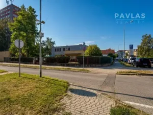 Pronájem ordinace, České Budějovice, Zachariášova, 1000 m2