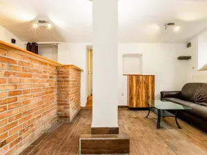 Prodej obchodního prostoru, České Budějovice, 66 m2