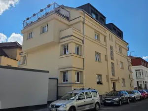 Pronájem bytu 2+kk, Praha - Řepy, Čistovická, 38 m2