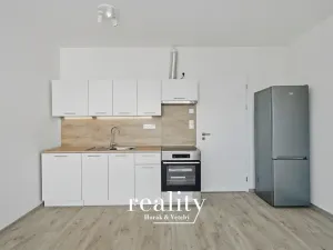 Pronájem bytu 2+kk, Jihlava, Heidenheimská, 51 m2
