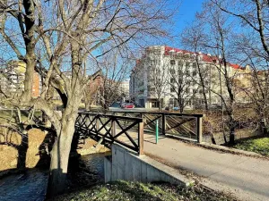 Pronájem bytu 2+1, Praha - Vysočany, Na břehu, 55 m2