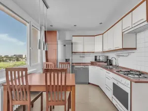Pronájem bytu 3+kk, Hradec Králové, Štefánikova, 77 m2