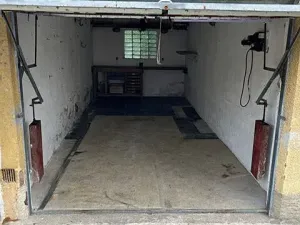 Pronájem garáže, Plzeň, Na Rybníčku, 23 m2