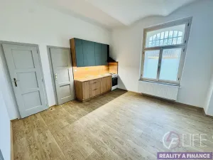 Pronájem bytu 2+1, Roztoky u Jilemnice, 63 m2