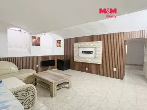 Pronájem bytu 3+1, Chomutov, Kadaňská, 91 m2