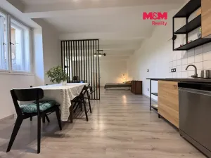 Pronájem bytu 1+kk, Praha - Smíchov, Xaveriova, 60 m2