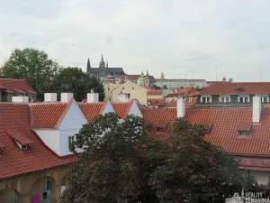Pronájem bytu 2+1, Praha - Malá Strana, Šeříková, 50 m2