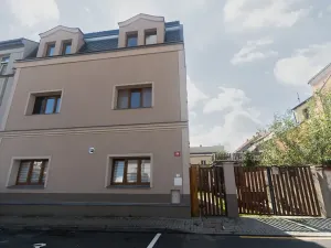 Pronájem bytu 3+kk, Novosedlice, Jindřišská, 70 m2