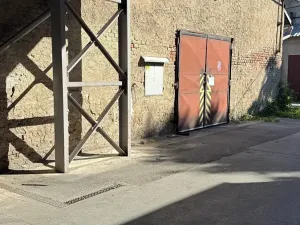 Pronájem skladu, Pardubice, Jana Palacha, 275 m2