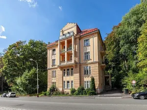 Prodej bytu 3+1, Mariánské Lázně, Ruská, 100 m2