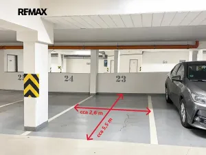 Pronájem garážového stání, Praha - Hostivař, Vladycká, 14 m2