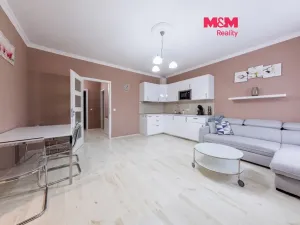 Pronájem bytu 3+kk, Karlovy Vary, Moravská, 80 m2
