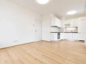 Prodej bytu 2+kk, Praha - Malešice, Nad úžlabinou, 48 m2