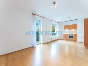 Prodej bytu 1+kk, Praha - Uhříněves, Václava Trojana, 41 m2