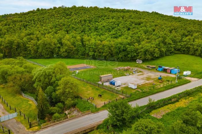 Prodej pozemku pro komerční výstavbu, Libomyšl, 8445 m2