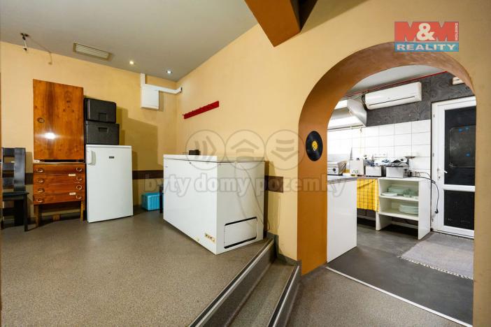 Prodej restaurace, Těmice, 165 m2