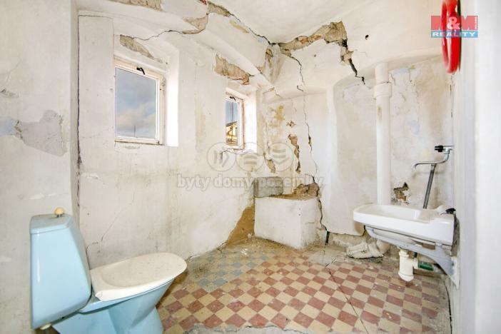 Prodej rodinného domu, Bor, náměstí Republiky, 247 m2