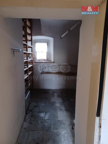 Prodej rodinného domu, Bor, náměstí Republiky, 247 m2