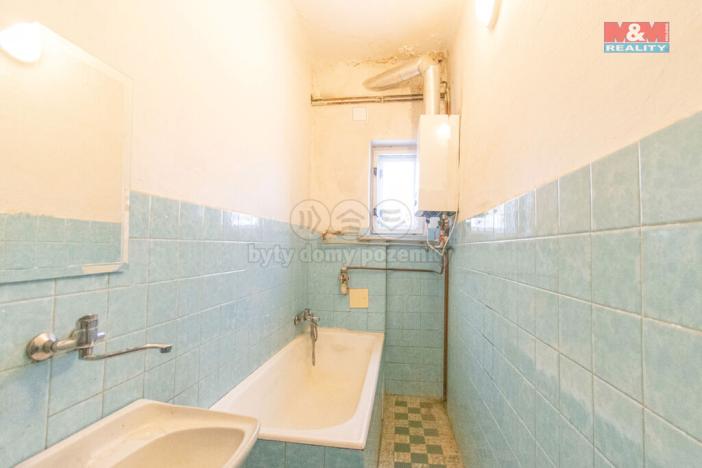 Prodej rodinného domu, Krnov - Pod Bezručovým vrchem, Bezručova, 220 m2