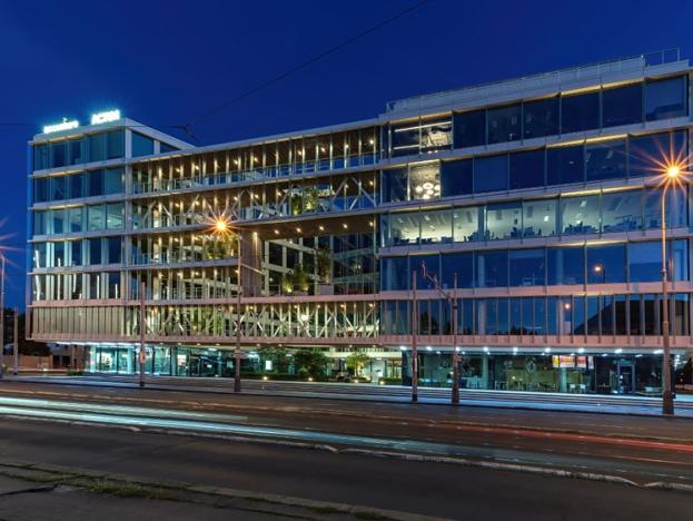 Pronájem kanceláře, Praha - Holešovice, Plynární, 620 m2