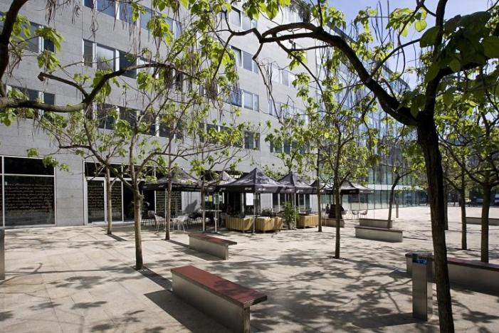 Pronájem kanceláře, Praha - Smíchov, Plzeňská, 470 m2