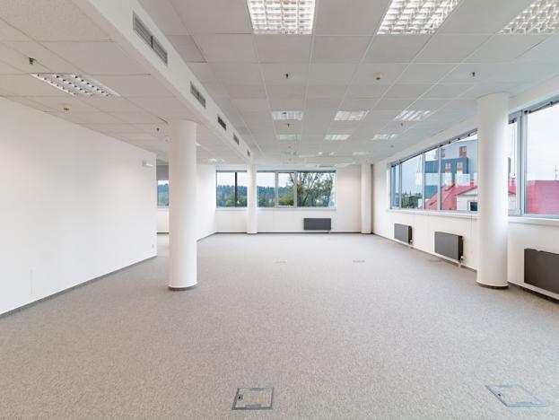 Pronájem kanceláře, Praha - Holešovice, Jankovcova, 477 m2