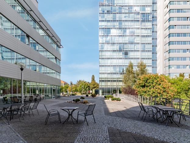 Pronájem kanceláře, Praha - Holešovice, Jankovcova, 477 m2