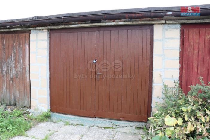 Prodej garáže, Praha, Novobohdalecká, 18 m2