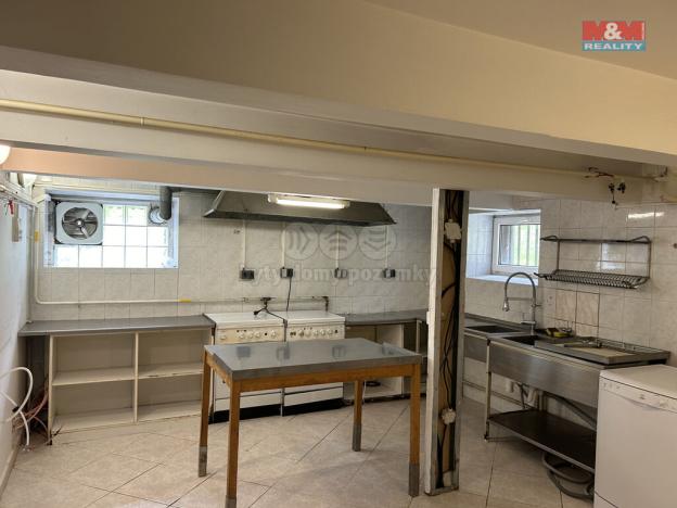 Pronájem restaurace, Hranice - Hranice I-Město, Tř. generála Svobody, 120 m2