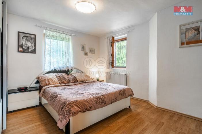 Prodej restaurace, Velké Březno, 700 m2