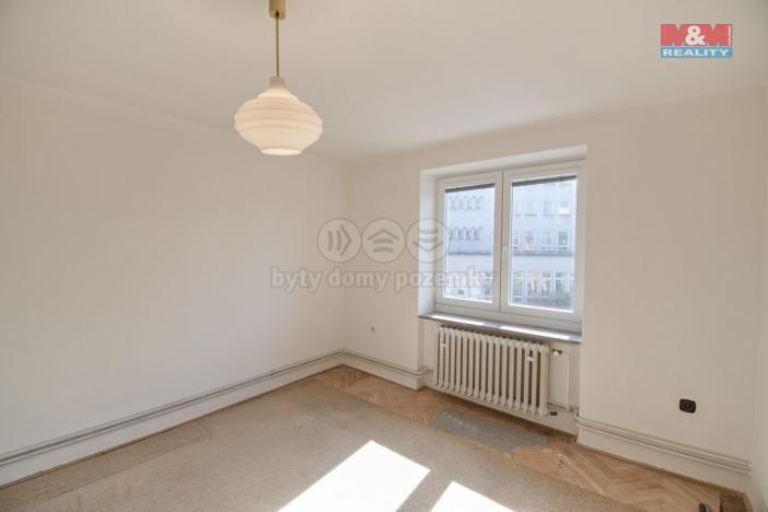 Pronájem bytu 3+1, Rožnov pod Radhoštěm, Náměstí Míru, 70 m2