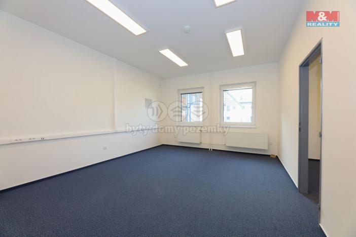 Pronájem kanceláře, Staré Město, Brněnská, 139 m2