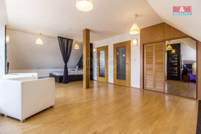 Prodej rodinného domu, Třebestovice, V zákruží, 280 m2