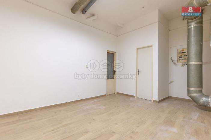 Pronájem restaurace, Třinec - Lyžbice, Lidická, 358 m2