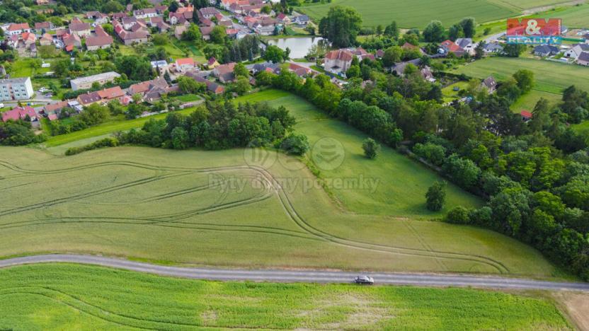 Prodej pole, Ledce, 8704 m2