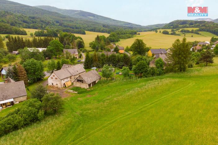 Prodej pozemku pro bydlení, Vápenná, 1442 m2