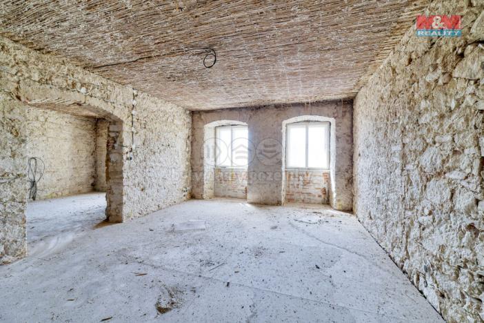 Prodej historického objektu, Manětín, 595 m2