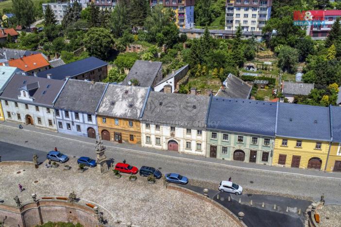 Prodej historického objektu, Manětín, 595 m2