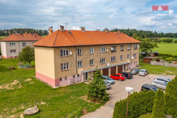 Prodej bytu 3+1, Střelské Hoštice, 74 m2