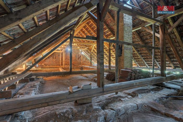 Prodej rodinného domu, Útěchov, 909 m2