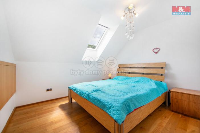 Prodej rodinného domu, Cheznovice, 269 m2