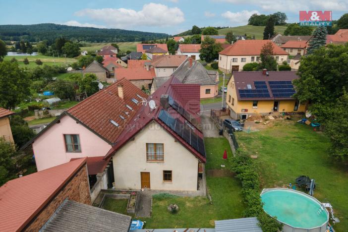 Prodej rodinného domu, Cheznovice, 269 m2